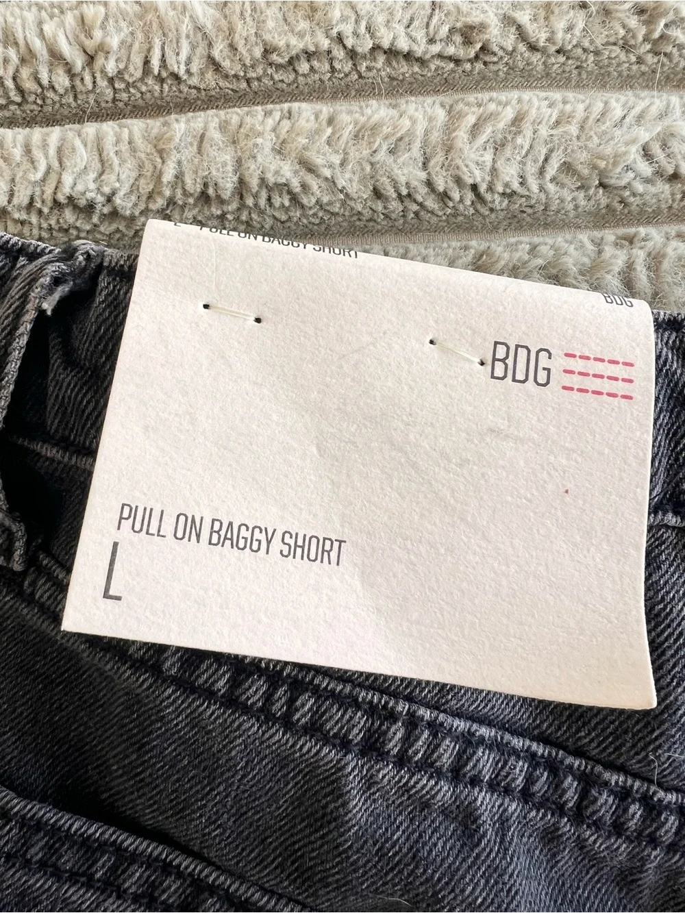 BDG By Urban Outfitters Pull On Baggy Short Black Sz L NEW WITH TAGS